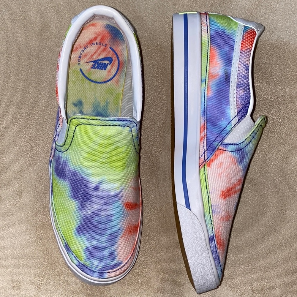 Nike Court Legacy Print Women's Slip-On